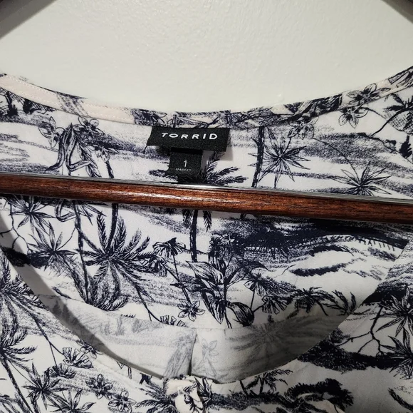 Torrid Tropical Challis Tank - Picture 5 of 6